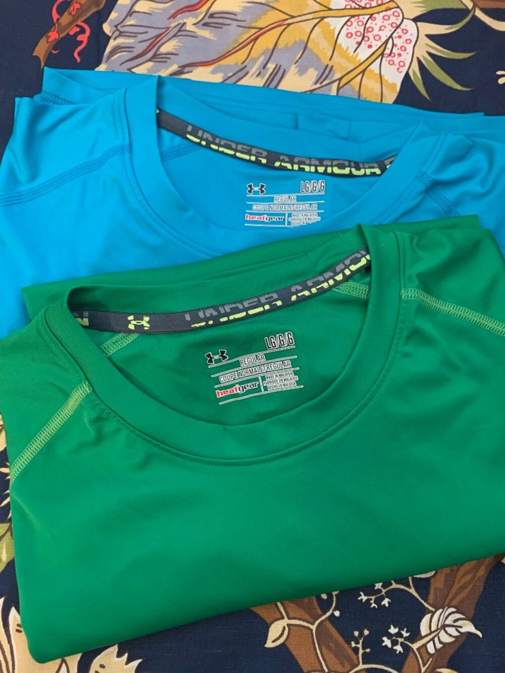 Set of 2 Under Armour Heat Gear t-shirts - like new